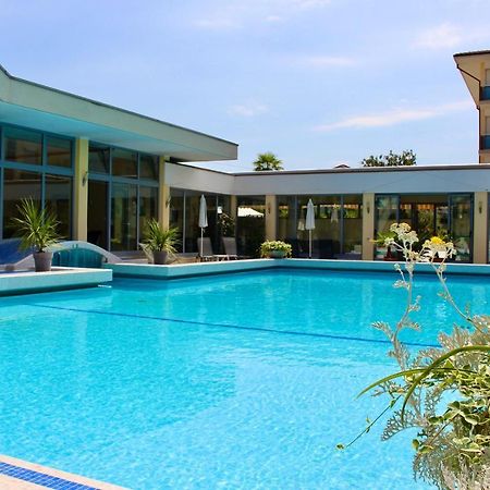 אבנו טרמה Hotel Terme Dolomiti מראה חיצוני תמונה